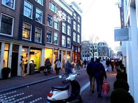 Welcome To Amsterdam’s Nine Streets – .